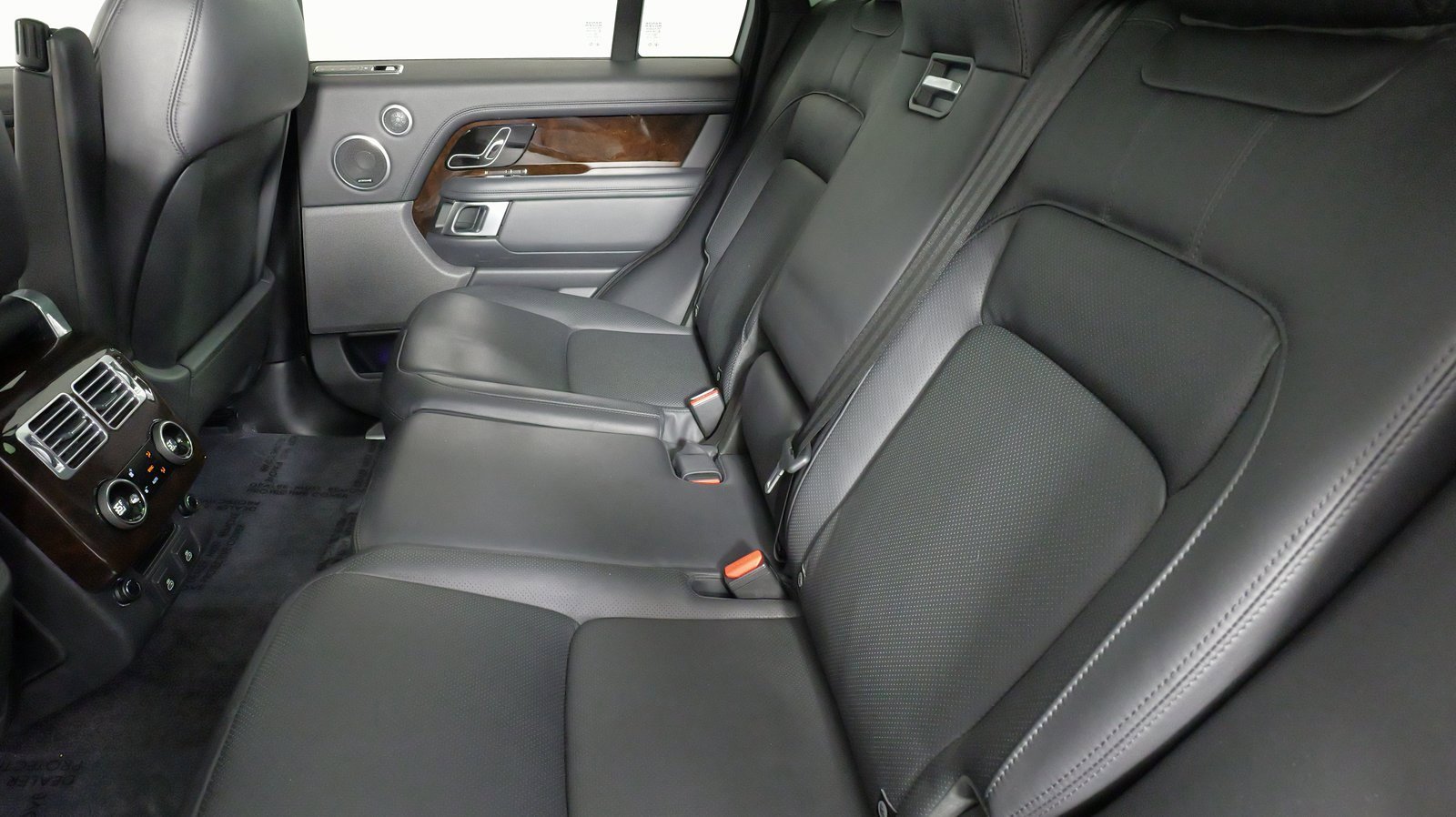 Used 2022 Land Rover Range Rover Westminster Edition image 36