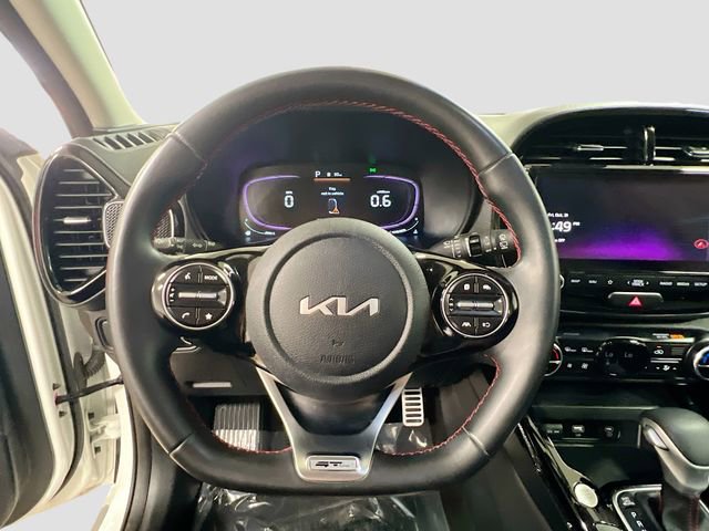 Used 2023 Kia Soul GT-Line image 11