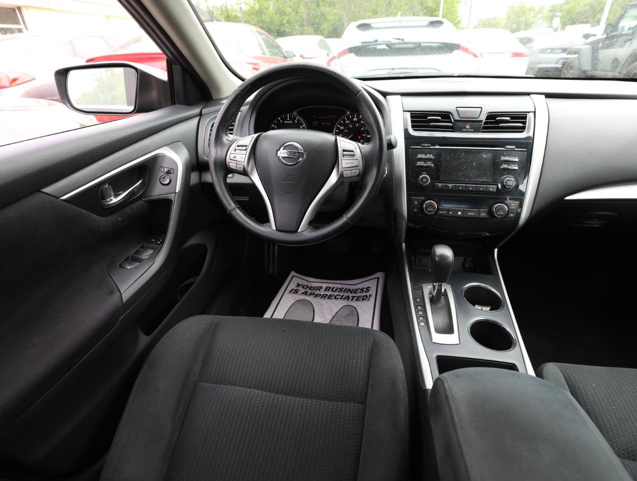 Used 2015 Nissan Altima 2.5 SV FWD image 14