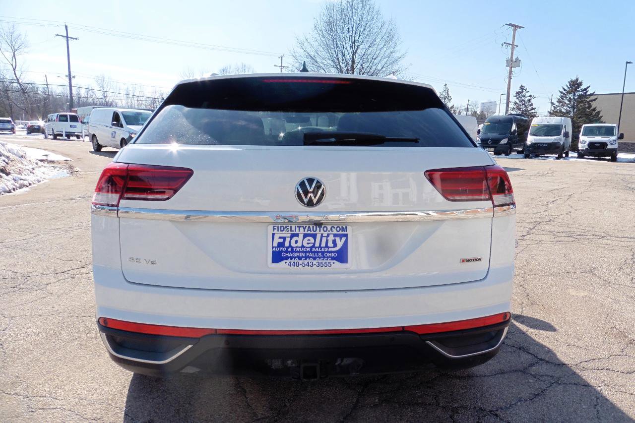 Used 2022 Volkswagen Atlas Cross Sport SE image 21