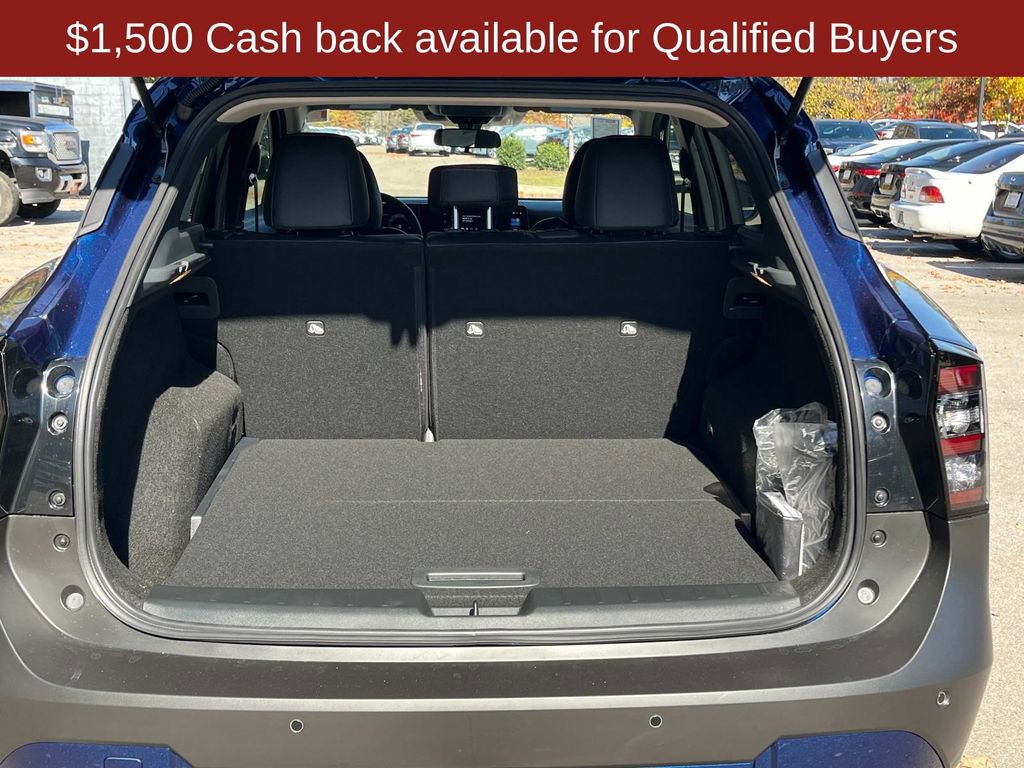 New 2026 Nissan Kicks SR image 8