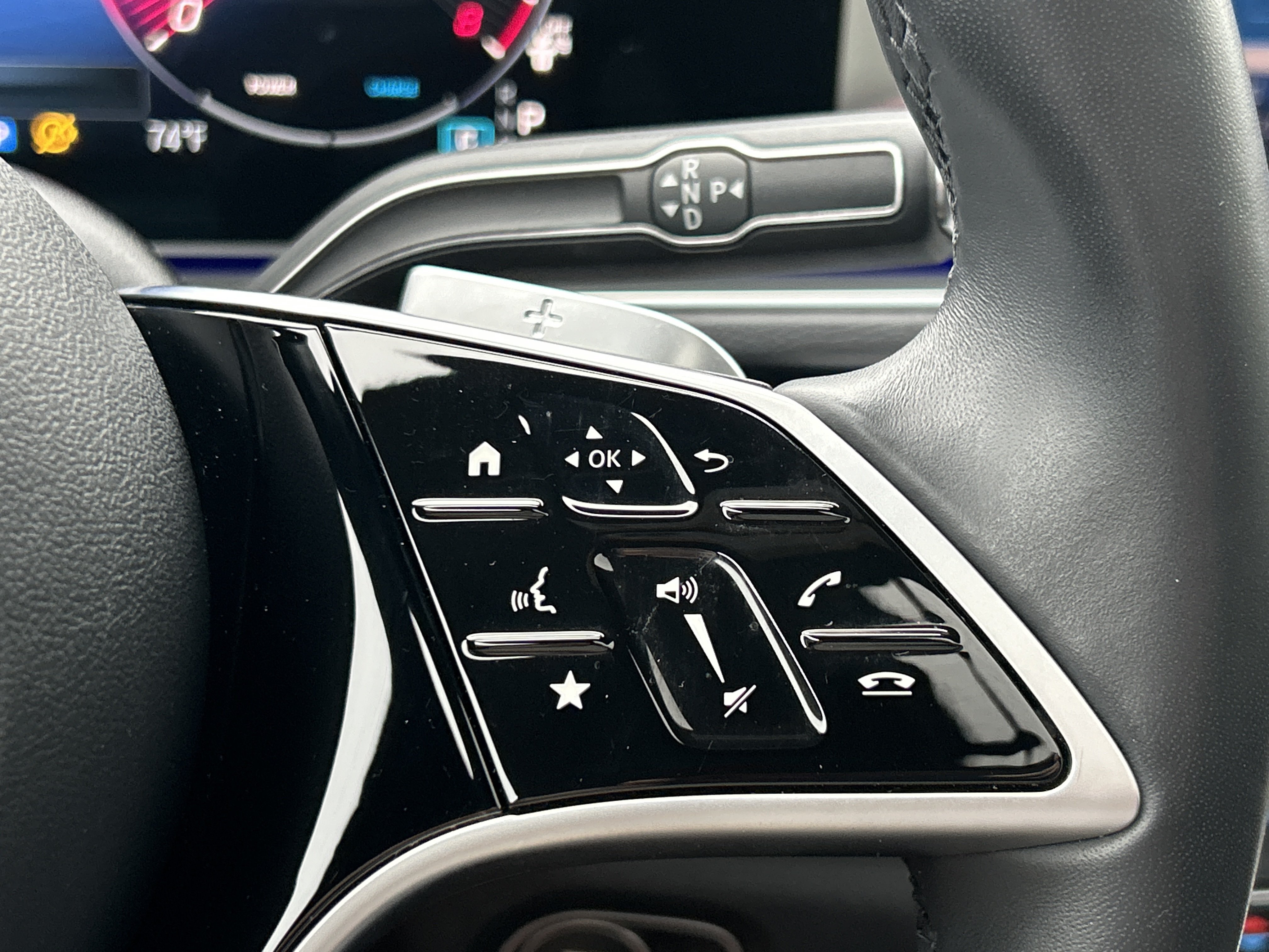 Certified 2025 Mercedes-Benz GLE 350 4MATIC image 28