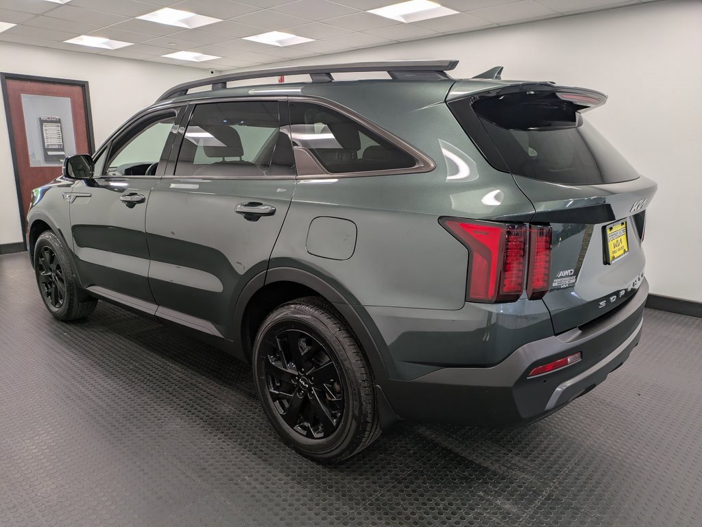 Used 2022 Kia Sorento S w/ Panoramic Sunroof Package image 6