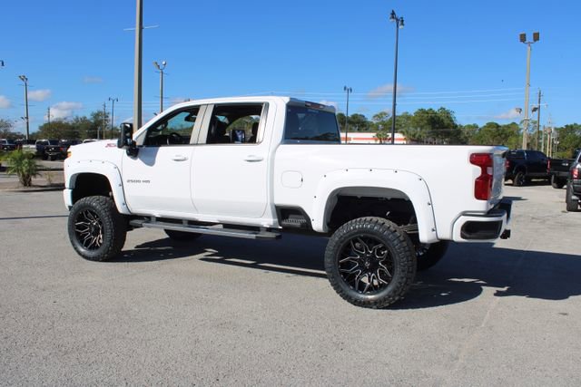 Used 2023 Chevrolet Silverado 2500 LT image 7