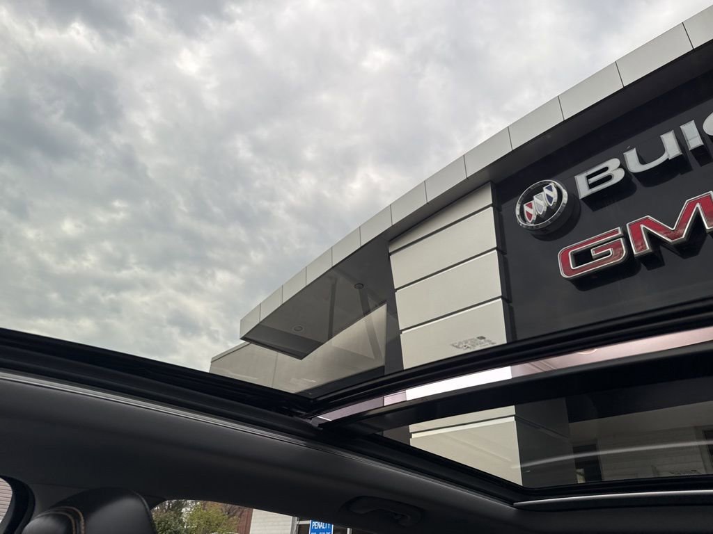 Used 2020 GMC Terrain SLT w/ Preferred Package image 40