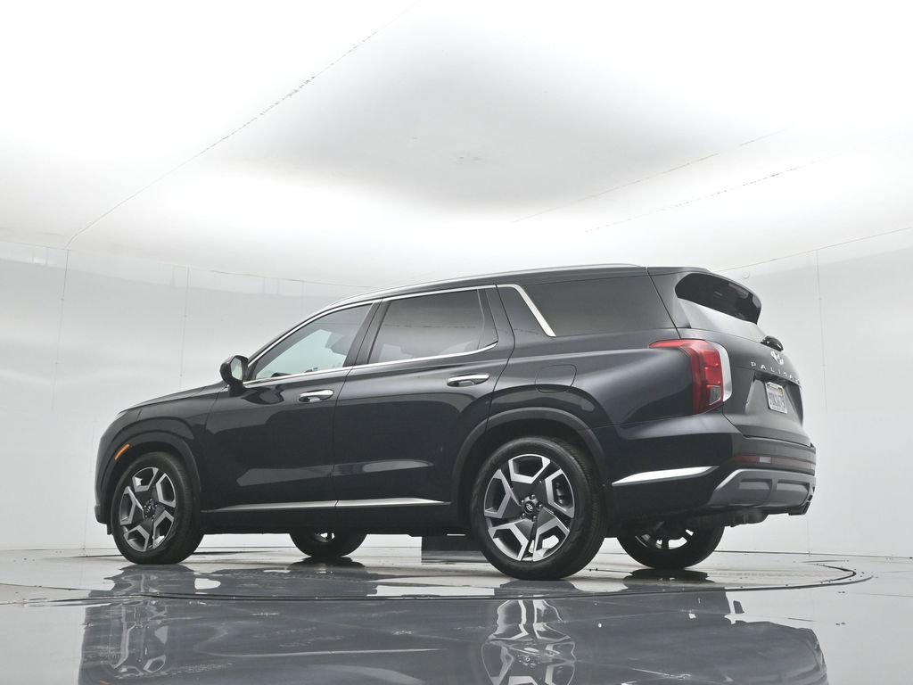 Used 2023 Hyundai Palisade Limited w/ Cargo Package image 53
