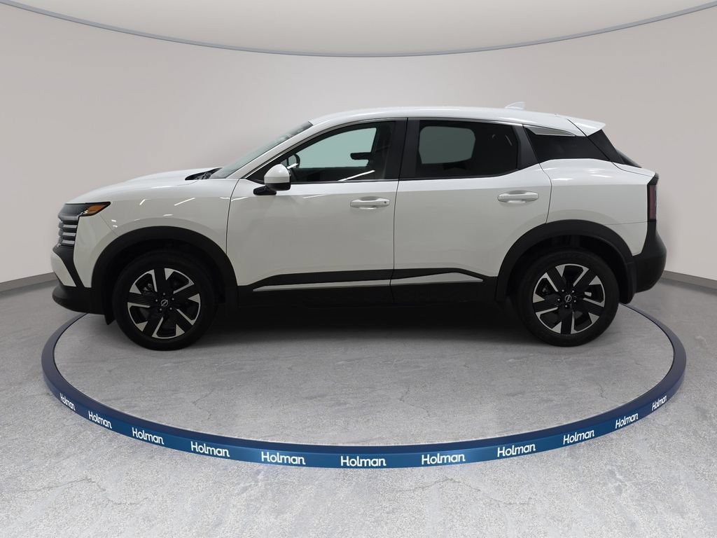 Used 2025 Nissan Kicks SV AWD/4WD image 9