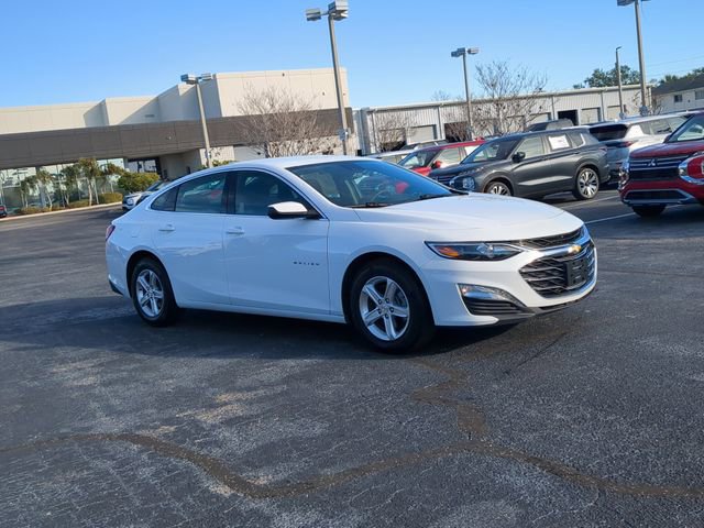 Used 2024 Chevrolet Malibu LT image 4