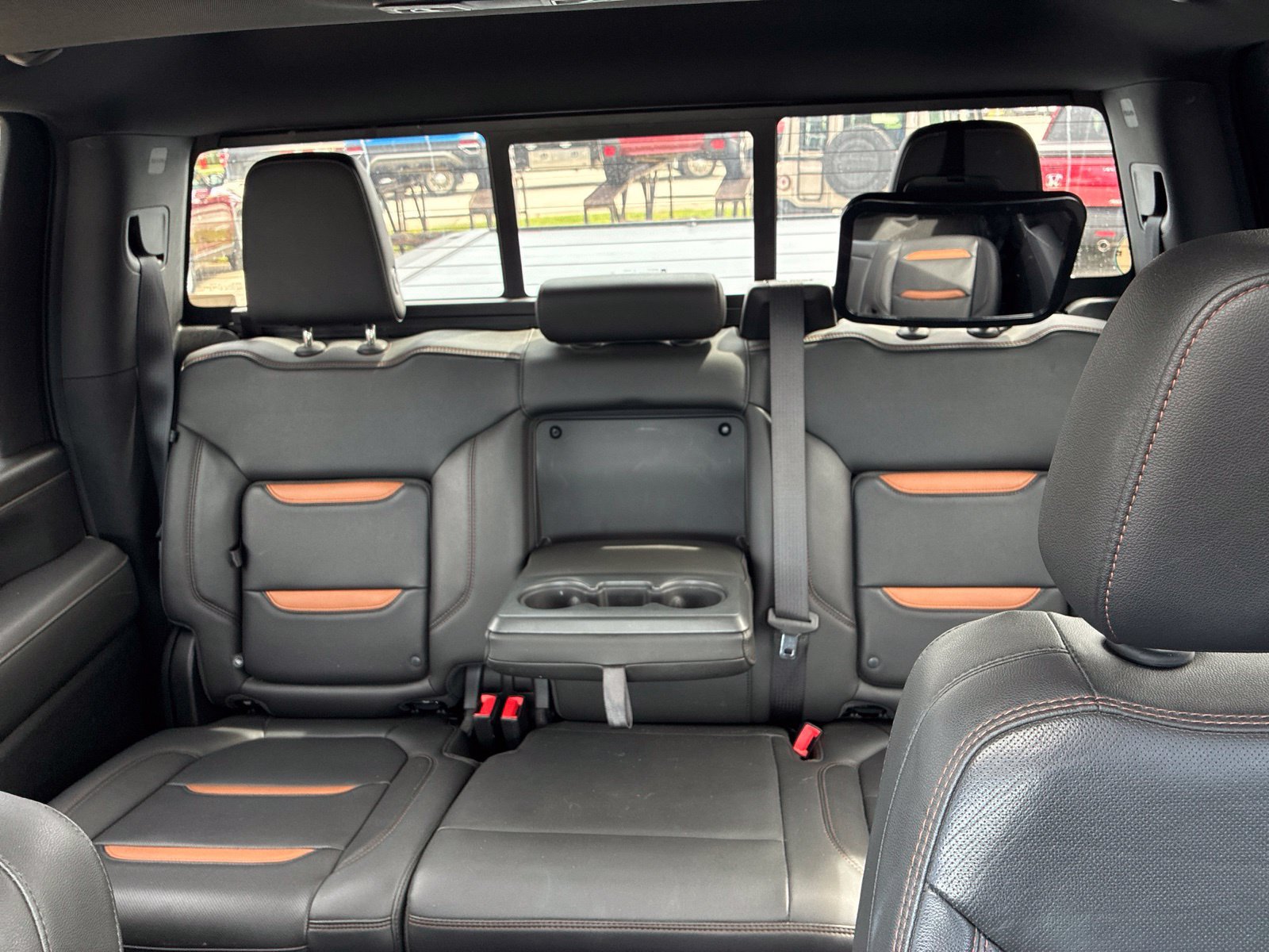Used 2020 GMC Sierra 2500 AT4 w/ AT4 Premium Package AWD/4WD image 32