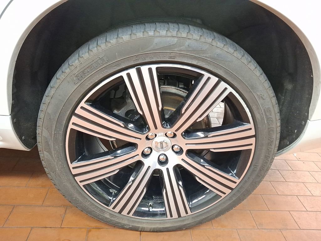 Used 2020 Volvo XC90 T6 Inscription AWD/4WD image 6