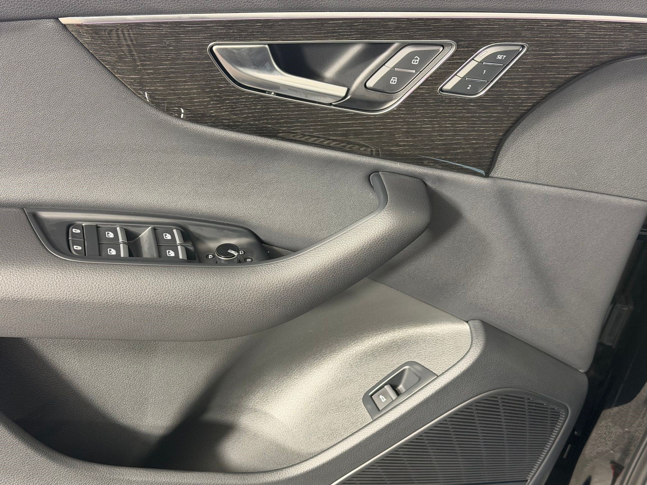 New 2026 Audi Q7 2.0T Premium AWD/4WD image 14