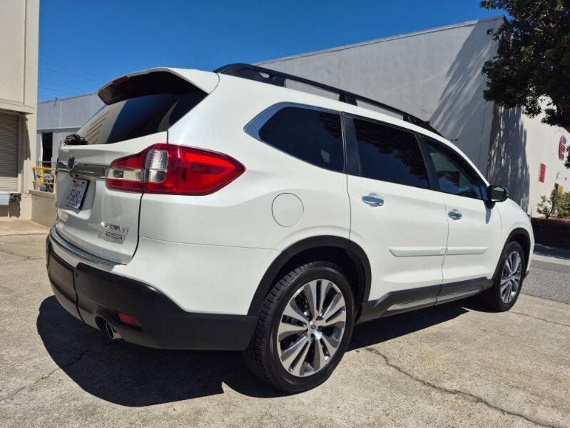 Used 2022 Subaru Ascent Touring image 4