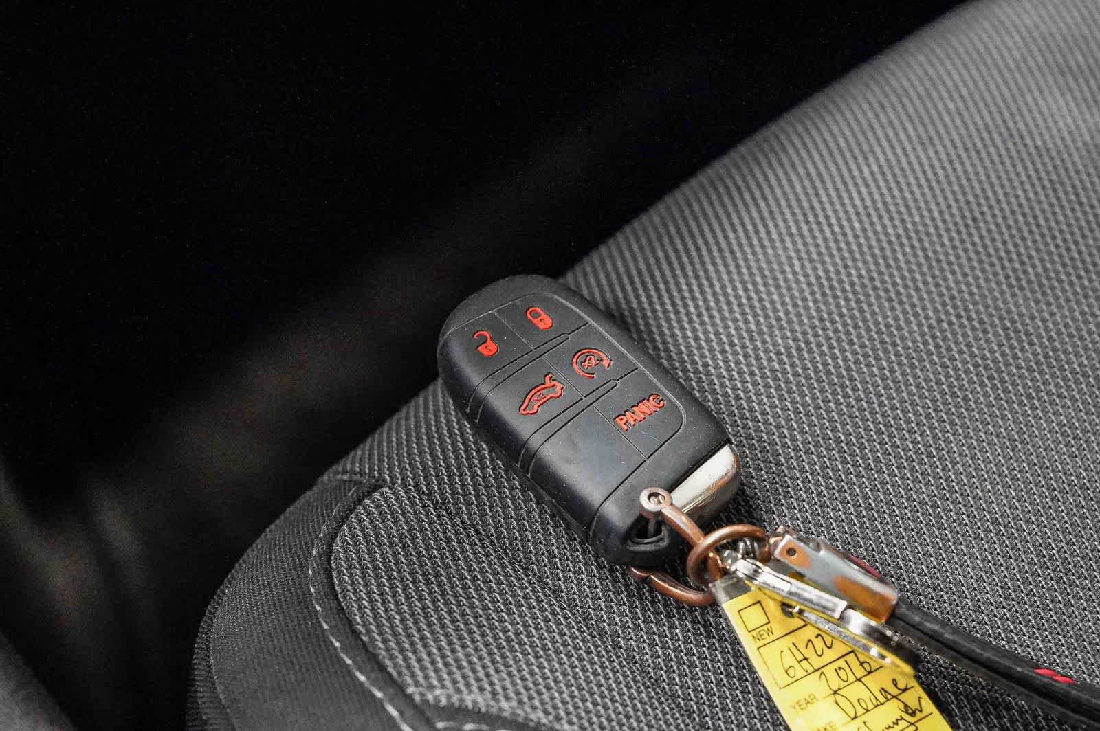 Used 2016 Dodge Charger R/T RWD image 26