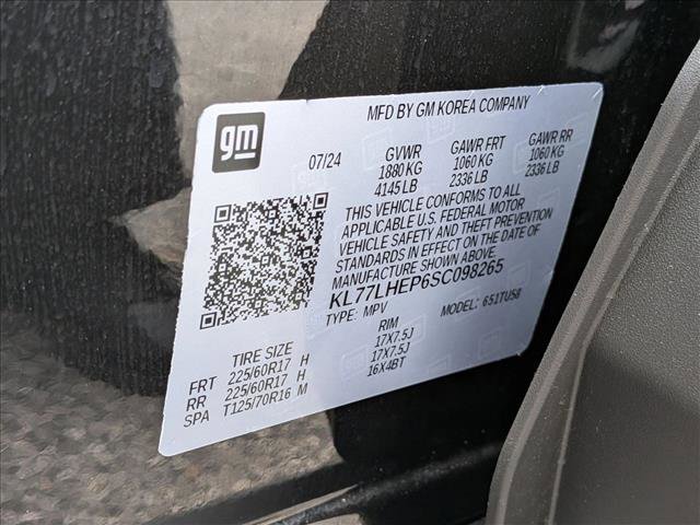 Used 2025 Chevrolet Trax LT w/ Driver Confidence Package image 25