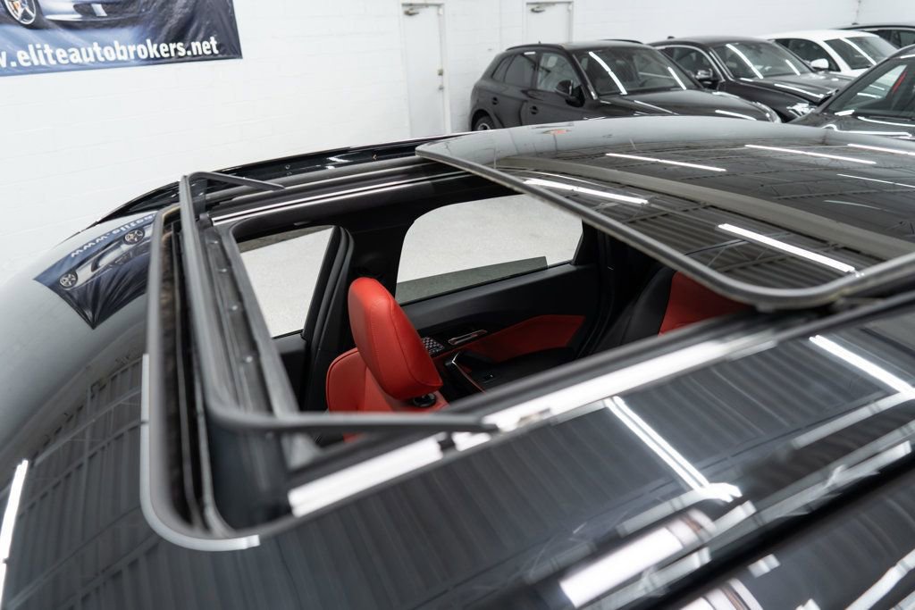 Used 2024 BMW X1 w/ M Sport Line w/ Premium Package image 54