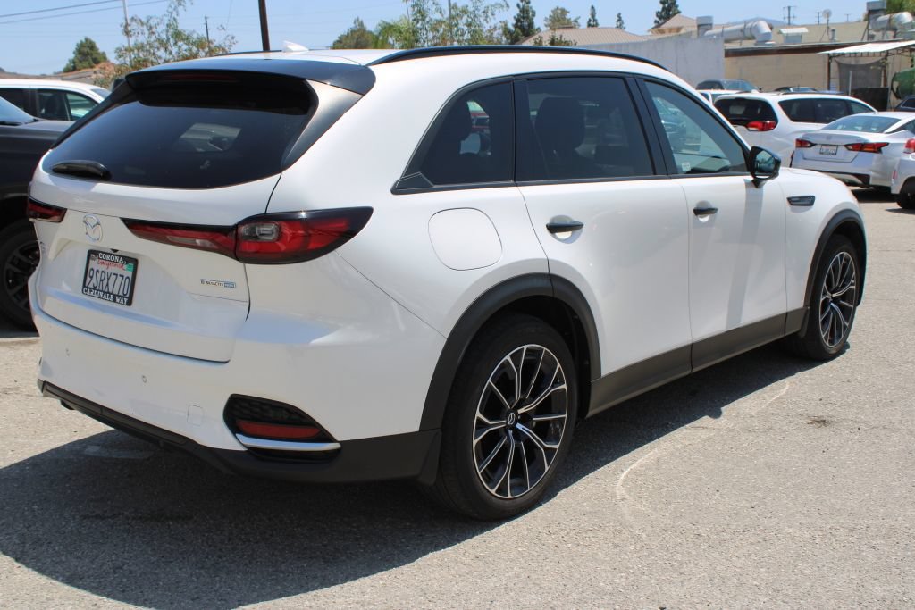 Used 2025 MAZDA CX-70 Plug-In Hybrid w/ Premium Plus AWD/4WD image 4