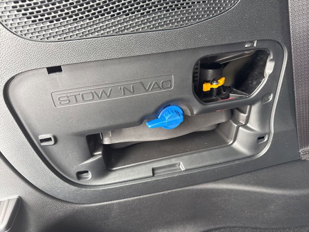 New 2026 Chrysler Pacifica Pinnacle image 49