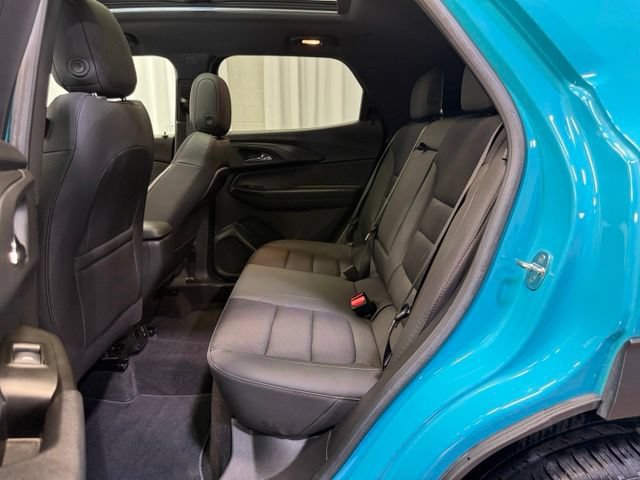 Used 2022 Chevrolet TrailBlazer RS w/ Sun and Liftgate Package AWD/4WD image 23