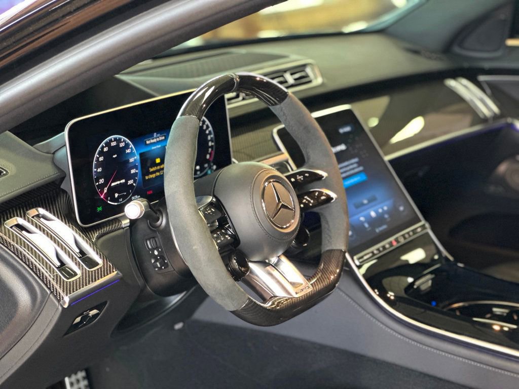 Used 2024 Mercedes-Benz S 63 AMG S image 27