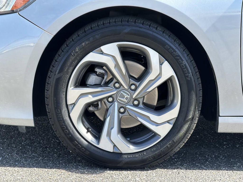 Used 2019 Honda Accord EX image 28