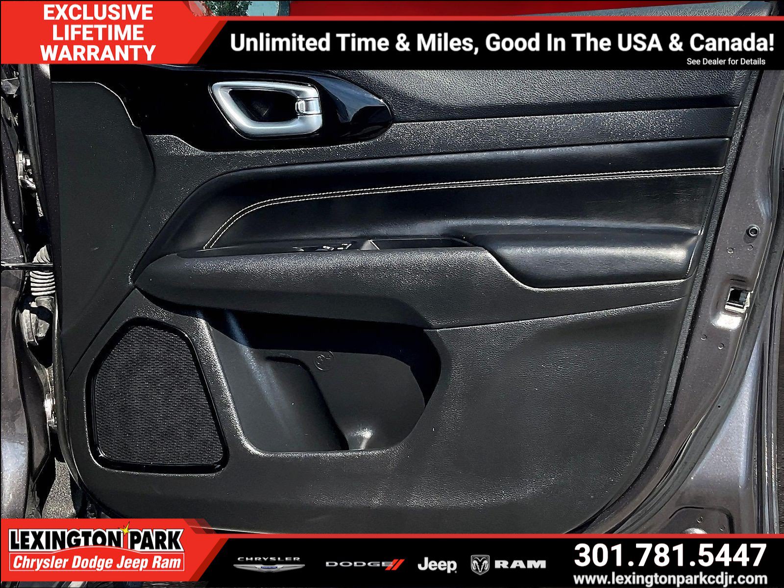 Used 2023 Jeep Compass Latitude w/ Convenience Group AWD/4WD image 26