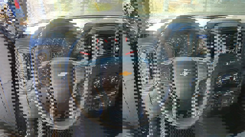 New 2025 Chevrolet Silverado 1500 W/T w/ WT Safety Package image 16