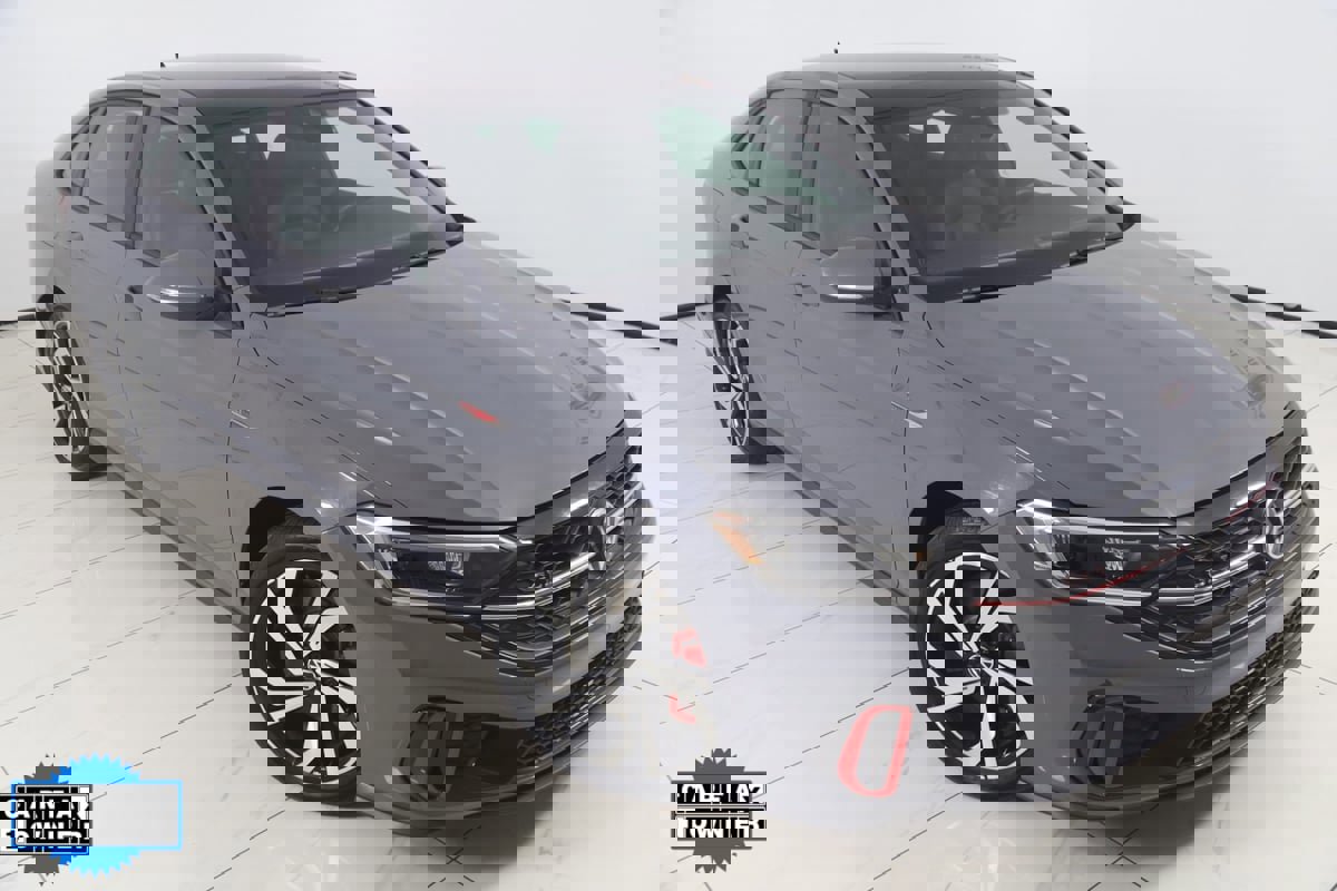 Used 2024 Volkswagen Jetta GLI Autobahn image 17