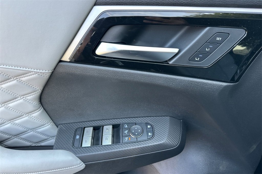 New 2025 Mitsubishi Outlander SEL image 12