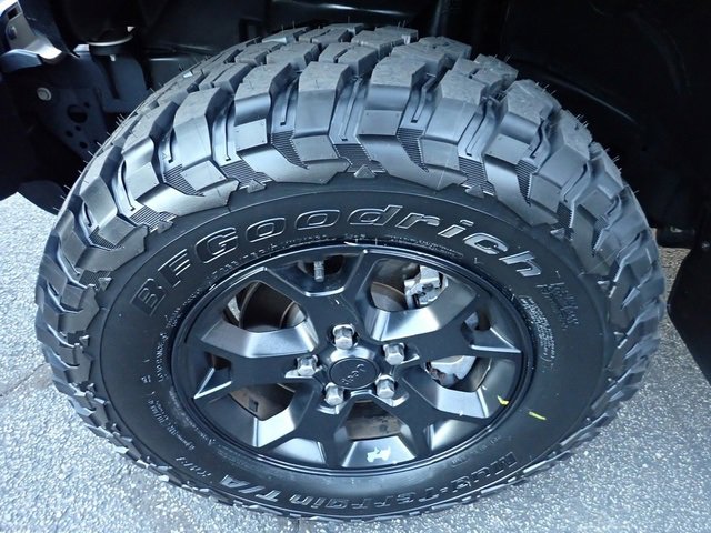 Certified 2021 Jeep Wrangler Unlimited Sport image 12