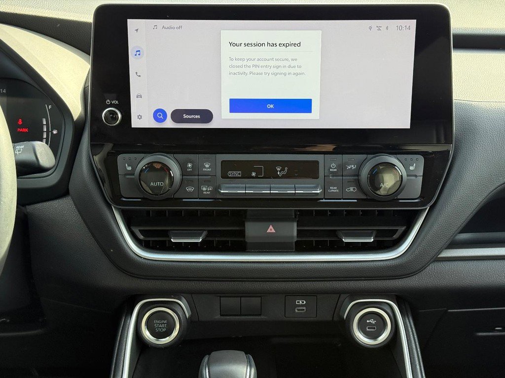 Certified 2025 Toyota Grand Highlander AWD image 14