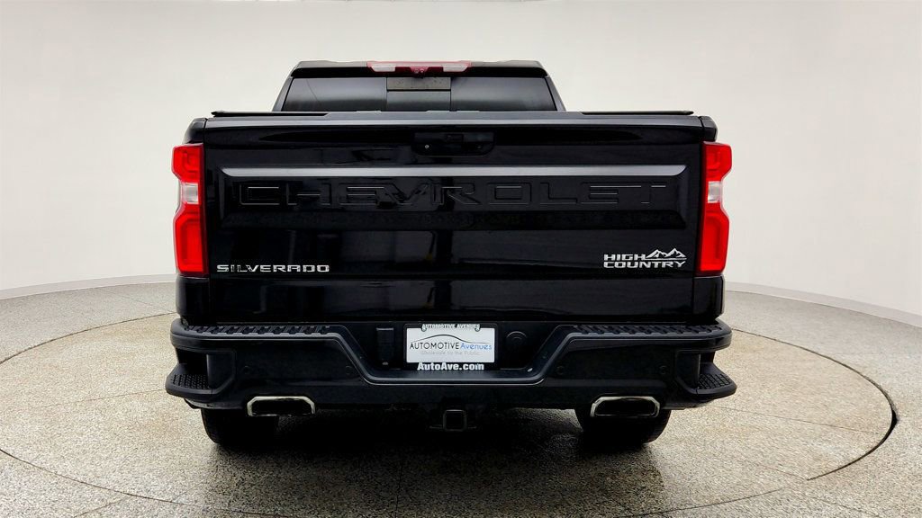 Used 2020 Chevrolet Silverado 1500 High Country w/ Technology Package image 6