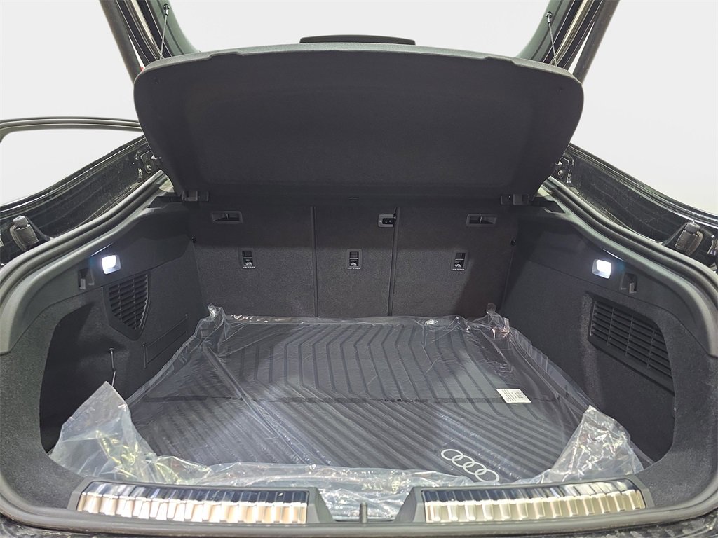 New 2025 Audi A5 2.0T Premium image 12