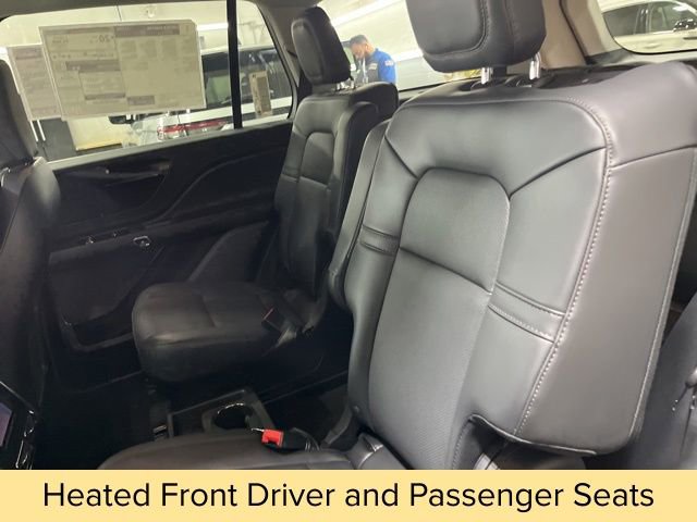 New 2026 Lincoln Aviator AWD image 37