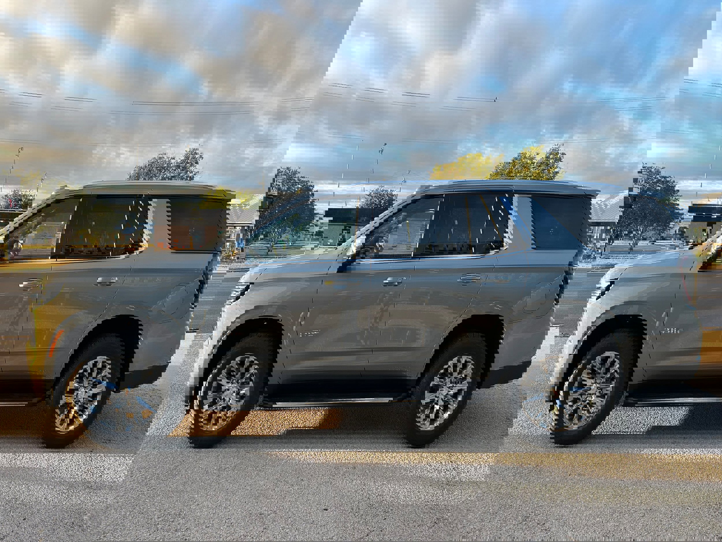 New 2026 Chevrolet Tahoe Premier image 3