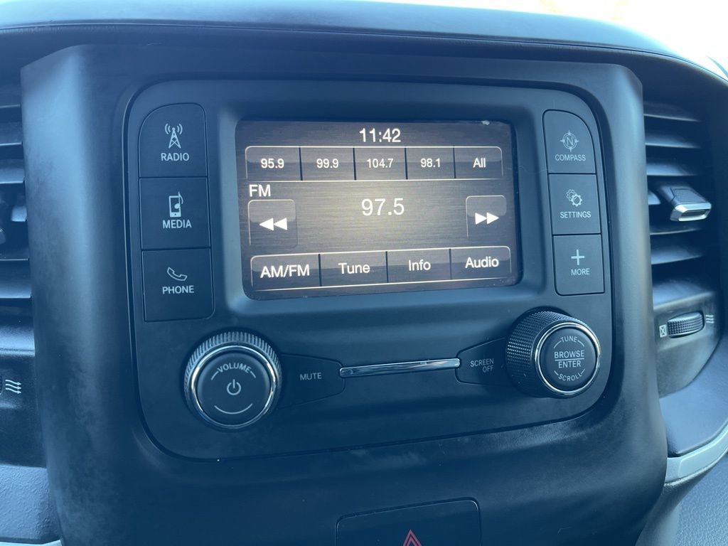 Used 2021 RAM 1500 Big Horn image 10