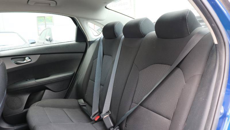 Used 2020 Kia Forte LXS FWD image 12