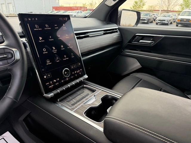 Used 2025 GMC Sierra EV Denali image 47