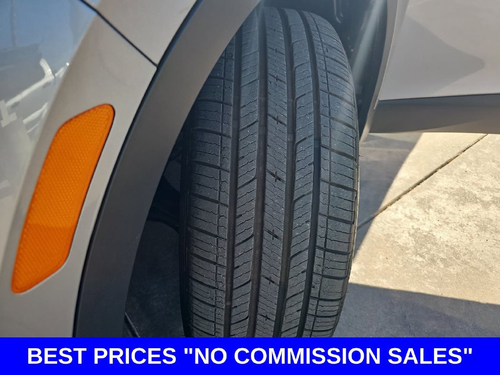 Used 2023 Volkswagen ID.4 Pro AWD/4WD image 34
