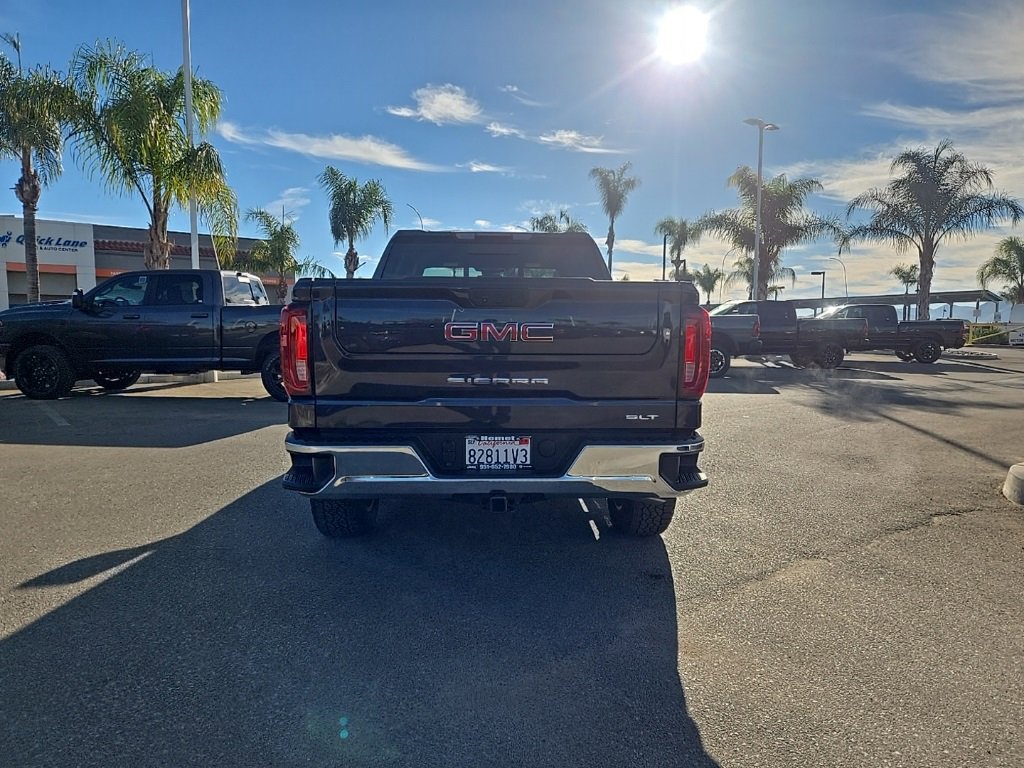 Used 2022 GMC Sierra 1500 SLT w/ SLT Convenience Package image 5