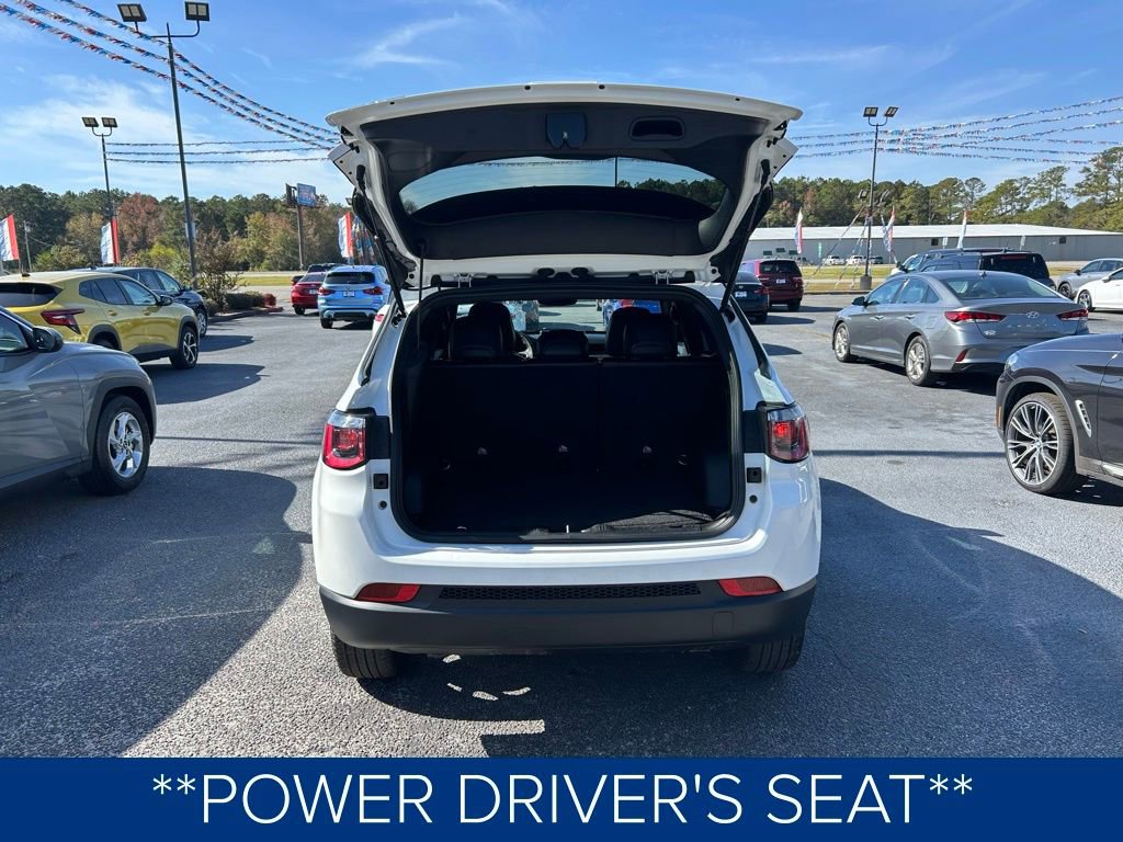 Used 2024 Jeep Compass Latitude w/ Convenience Group image 7