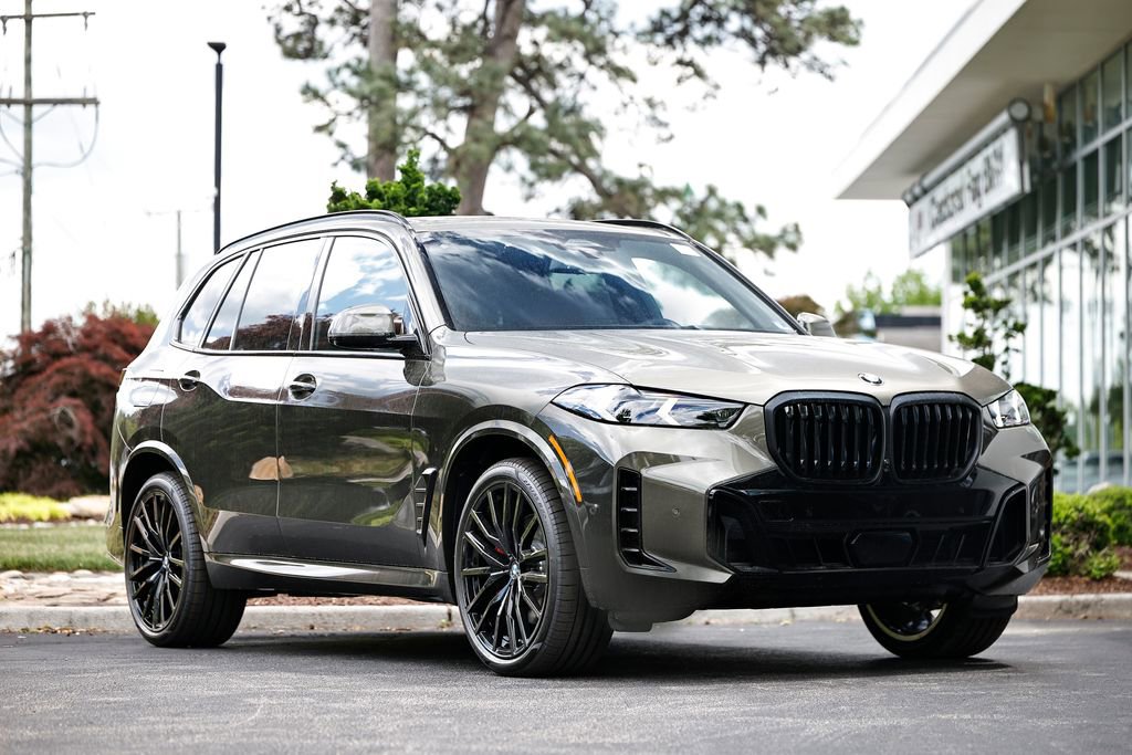 New 2026 BMW X5 xDrive40i w/ M Sport Package image 1