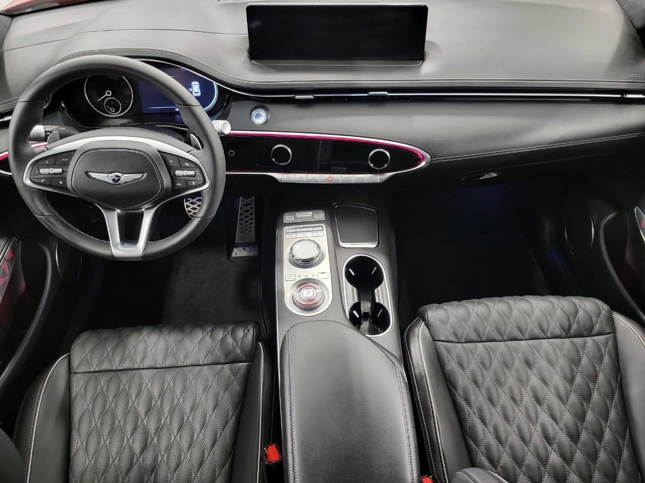 Used 2024 Genesis GV70 3.5T Sport w/ Sport Advanced Package image 6