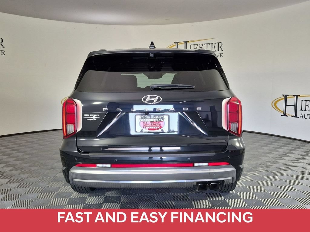 Used 2023 Hyundai Palisade Calligraphy w/ Cargo Package FWD image 5