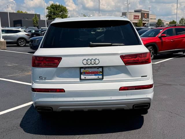 Used 2019 Audi Q7 2.0T Premium w/ Cold Weather Package AWD/4WD image 32