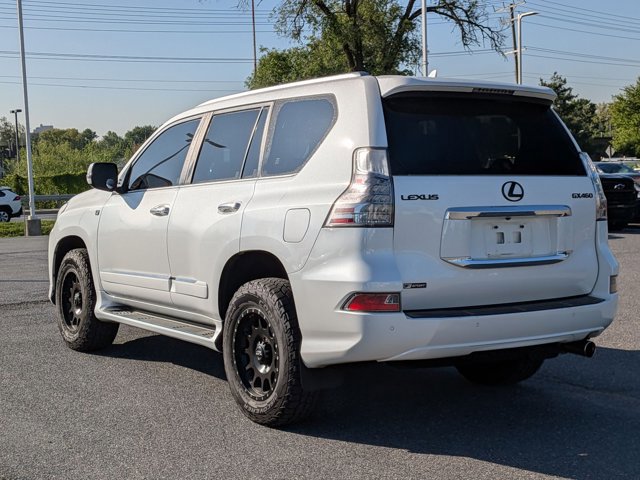 Used 2014 Lexus GX 460 w/ Premium Package AWD/4WD image 7
