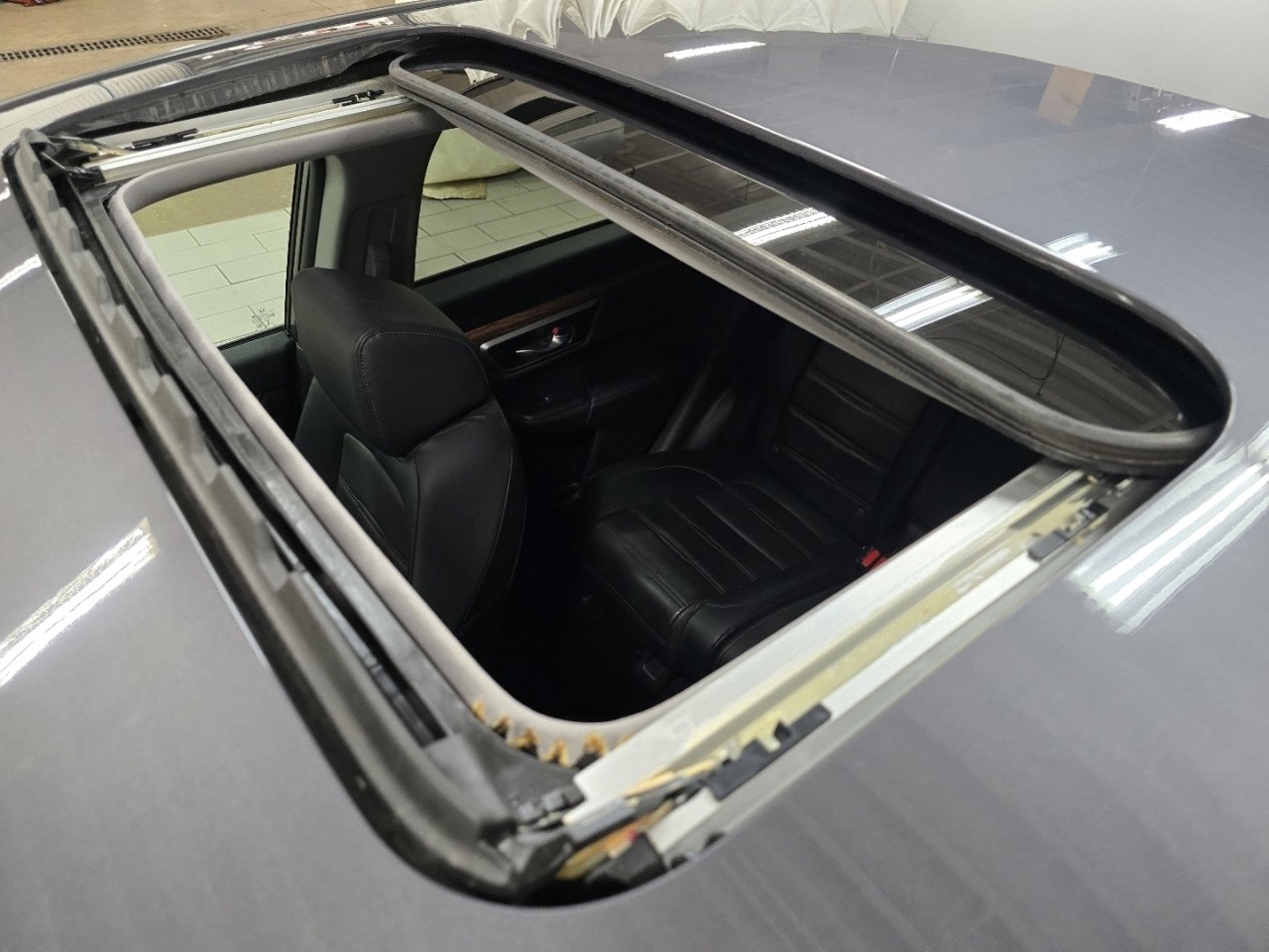 Used 2019 Honda CR-V EX-L image 3