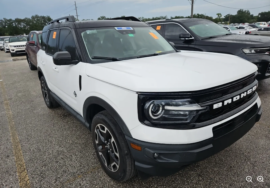Used 2022 Ford Bronco Sport Outer Banks AWD/4WD image 6