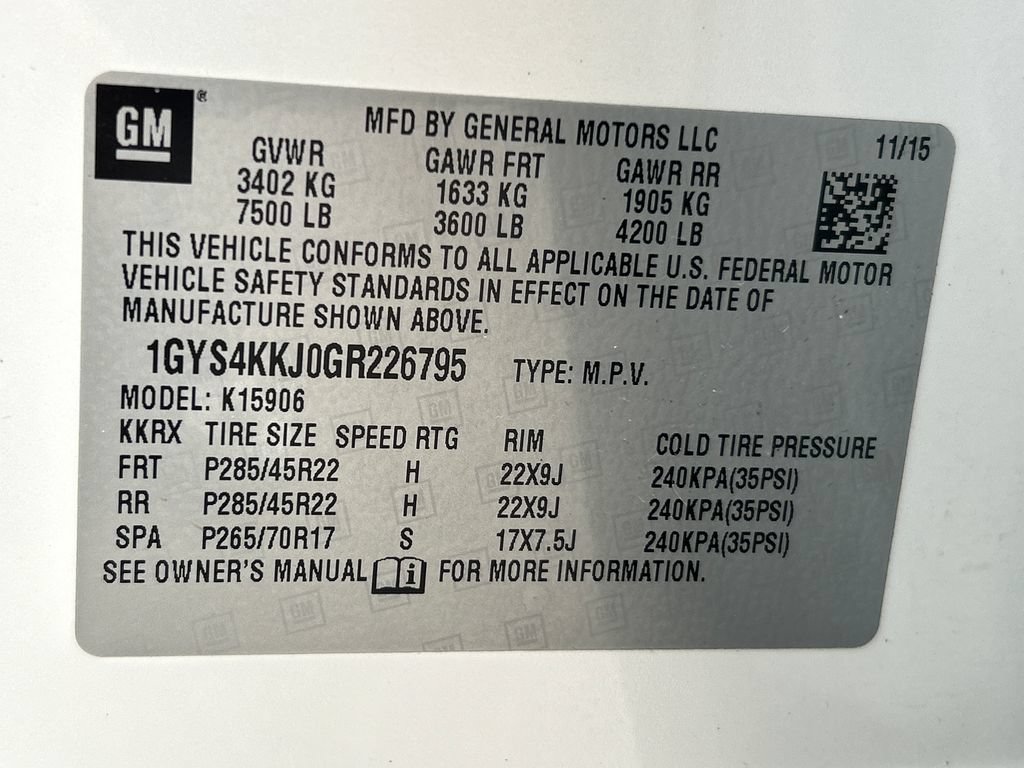 Used 2016 Cadillac Escalade ESV Platinum AWD/4WD image 38