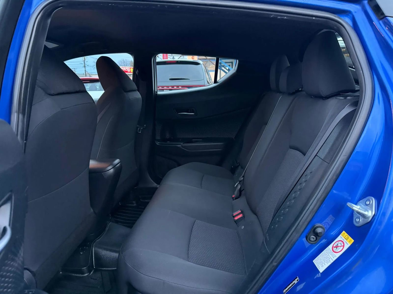 Used 2018 Toyota C-HR XLE image 20
