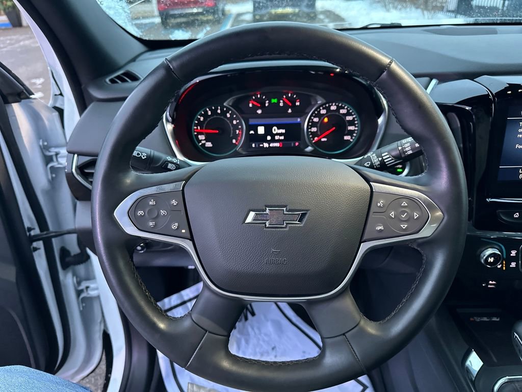 Certified 2023 Chevrolet Traverse RS w/ LPO, Floor Liner Package image 22